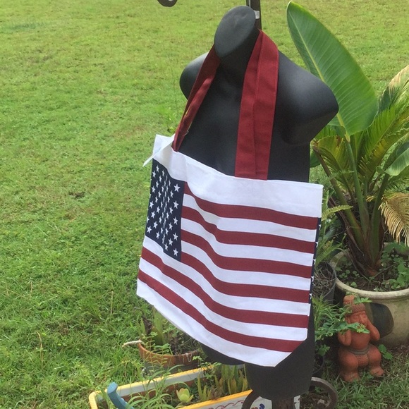 🇺🇸NWT Fabulous Brand New 🇺🇸Cool Tote Bag🇺🇸 - Picture 2 of 6